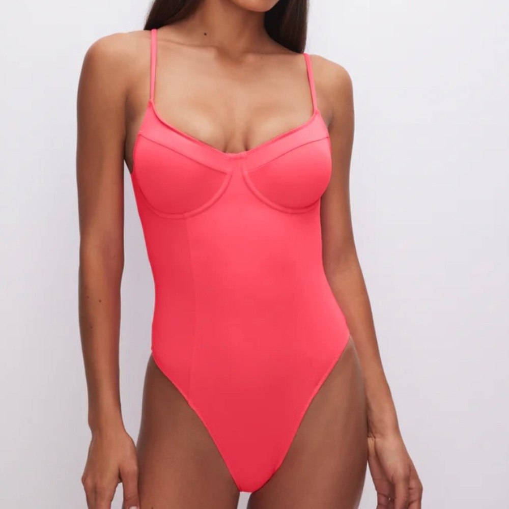 Good American one piece swimsuit